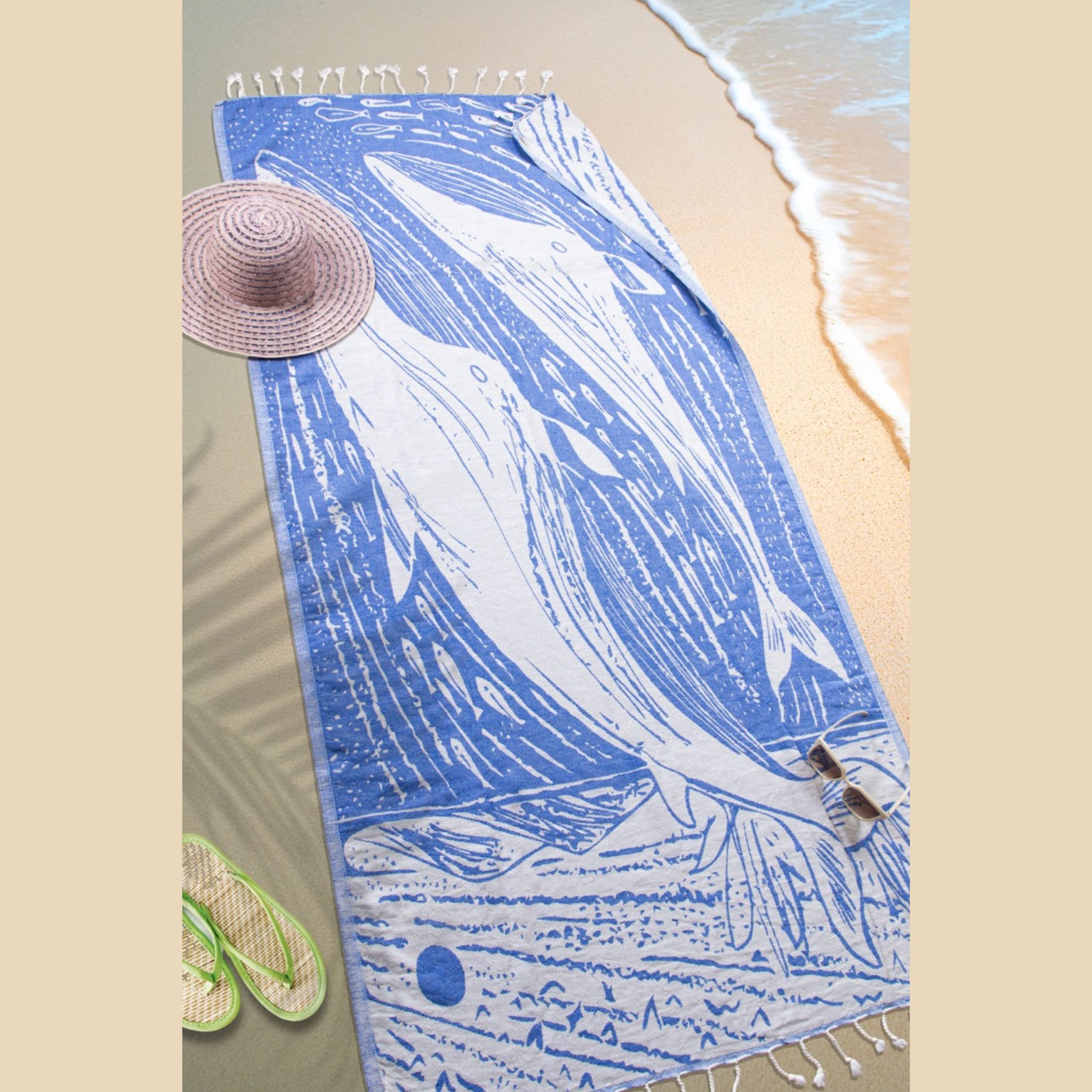 Двулицев пещемал Whale Song